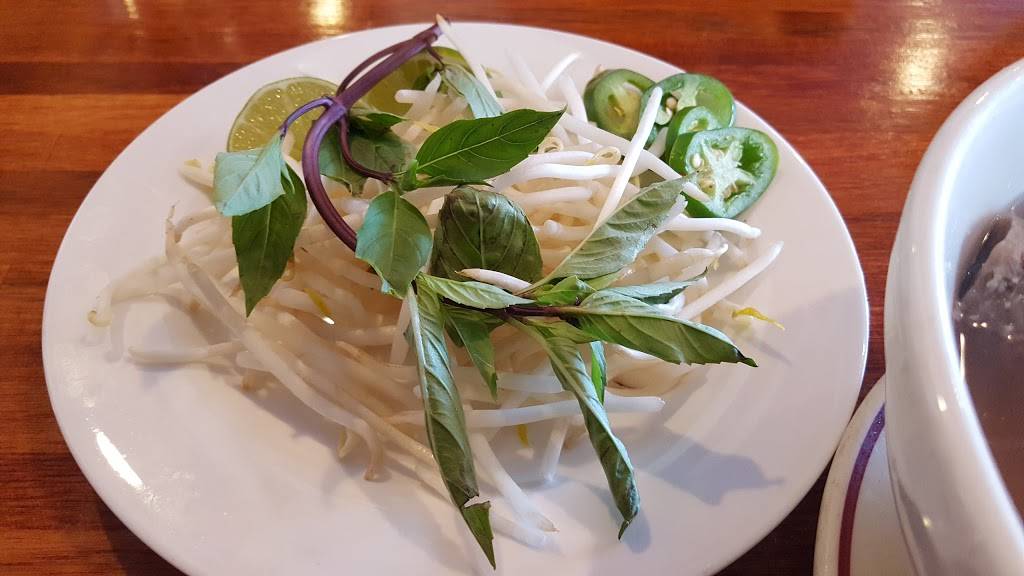 Phở K & K | restaurant | 2533 Telegraph Ave, Berkeley, CA 94704, USA | 5106669966 OR +1 510-666-9966