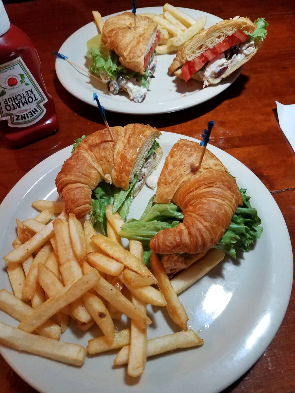 Braised Onion | restaurant | 754 NE 25th Ave, Ocala, FL 34470, USA | 3526209255 OR +1 352-620-9255