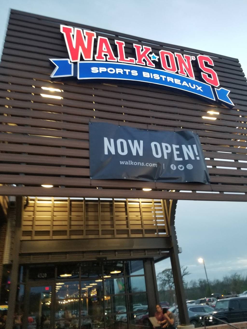 Walk-Ons Sports Bistreaux | restaurant | 4320 Texas 6 Frontage Rd, College Station, TX 77845, USA | 9792823800 OR +1 979-282-3800