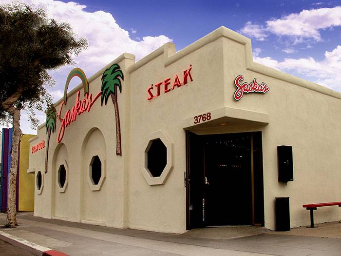 Saskas | restaurant | 3768 Mission Blvd, San Diego, CA 92109, USA | 8584887311 OR +1 858-488-7311