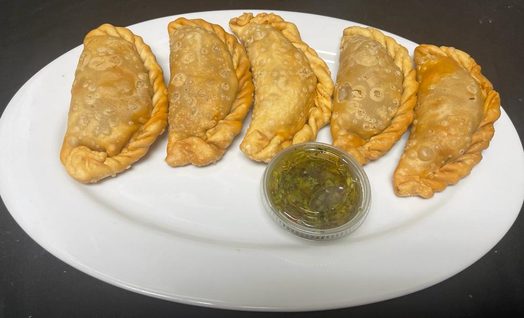 Petracca Latin Grill | restaurant | 6729 N Armenia Ave, Tampa, FL 33604, USA | 8139359262 OR +1 813-935-9262