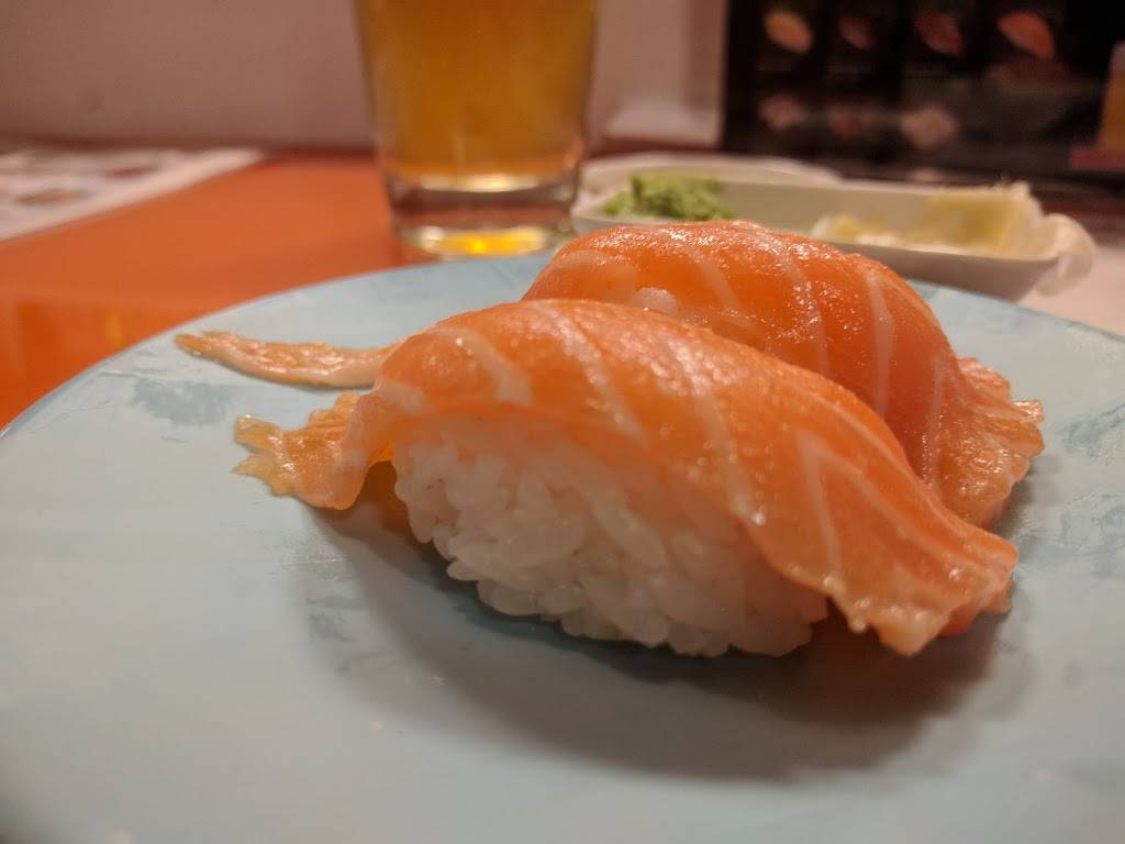 Ahi Revolving Sushi | restaurant | 940 S Gilbert Rd, Gilbert, AZ 85296, USA | 4802848569 OR +1 480-284-8569