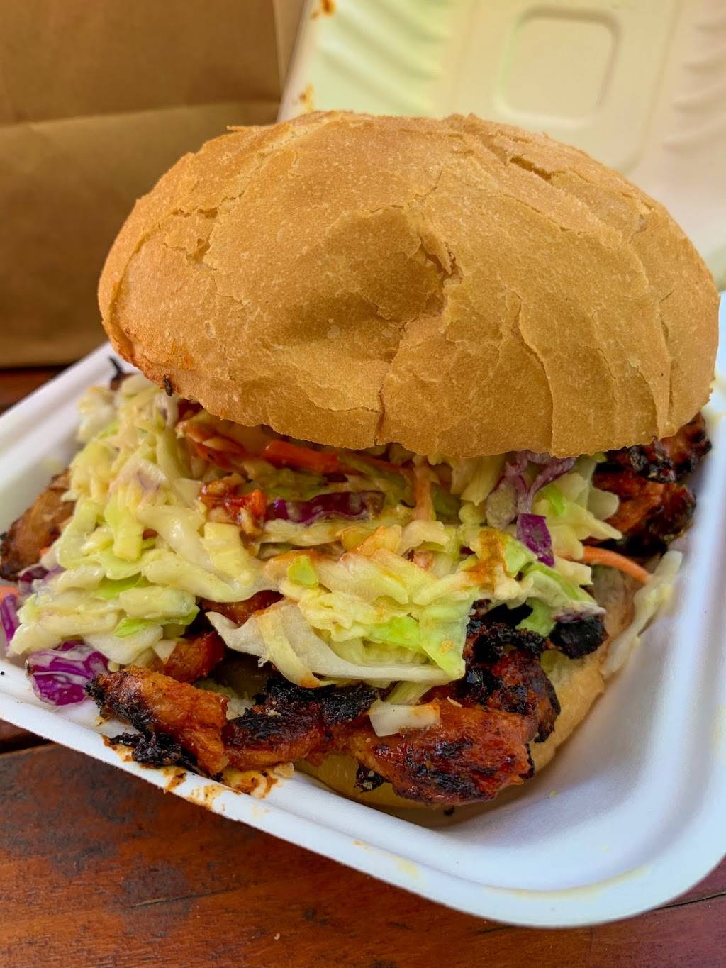 Homegrown Smoker | restaurant | 8638 N Lombard St, Portland, OR 97203, USA | 5034777274 OR +1 503-477-7274