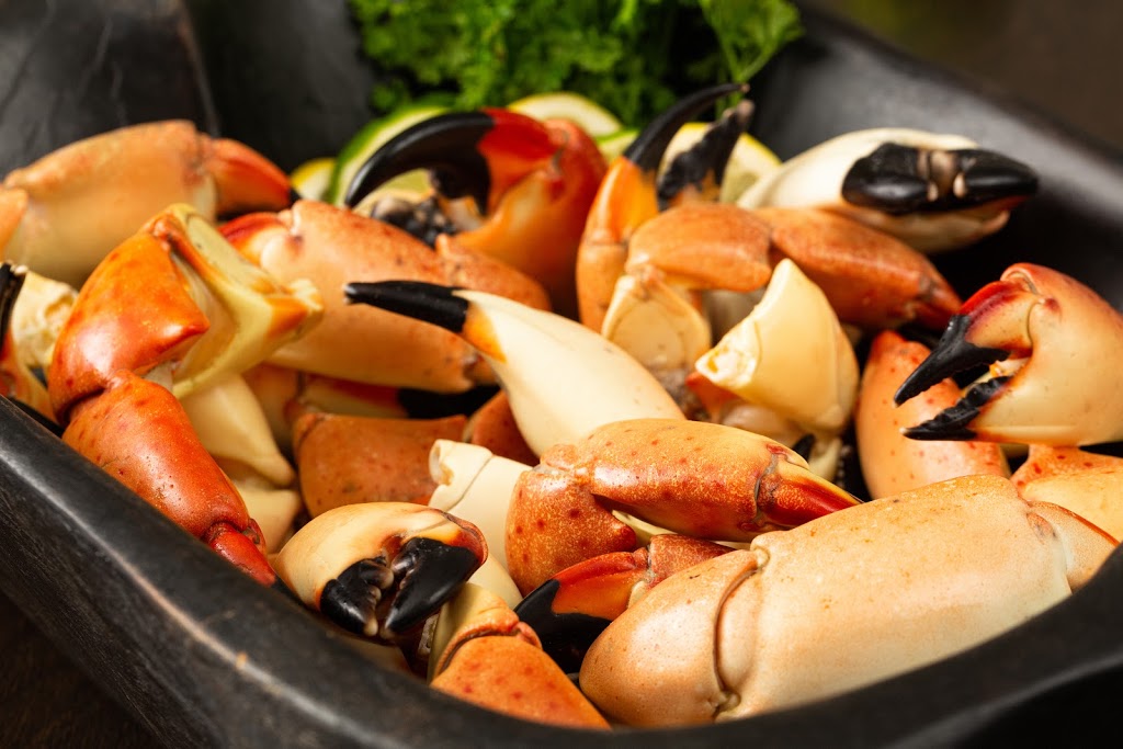 Patas Stone Crab | restaurant | 4072 NE 5th Terrace, Oakland Park, FL 33334, USA | 3055050237 OR +1 305-505-0237