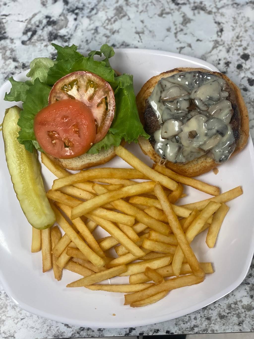 Sunrise grill & pizza restaurant | restaurant | 1280 Ocean Shore Blvd, Ormond Beach, FL 32176, USA | 3862389889 OR +1 386-238-9889