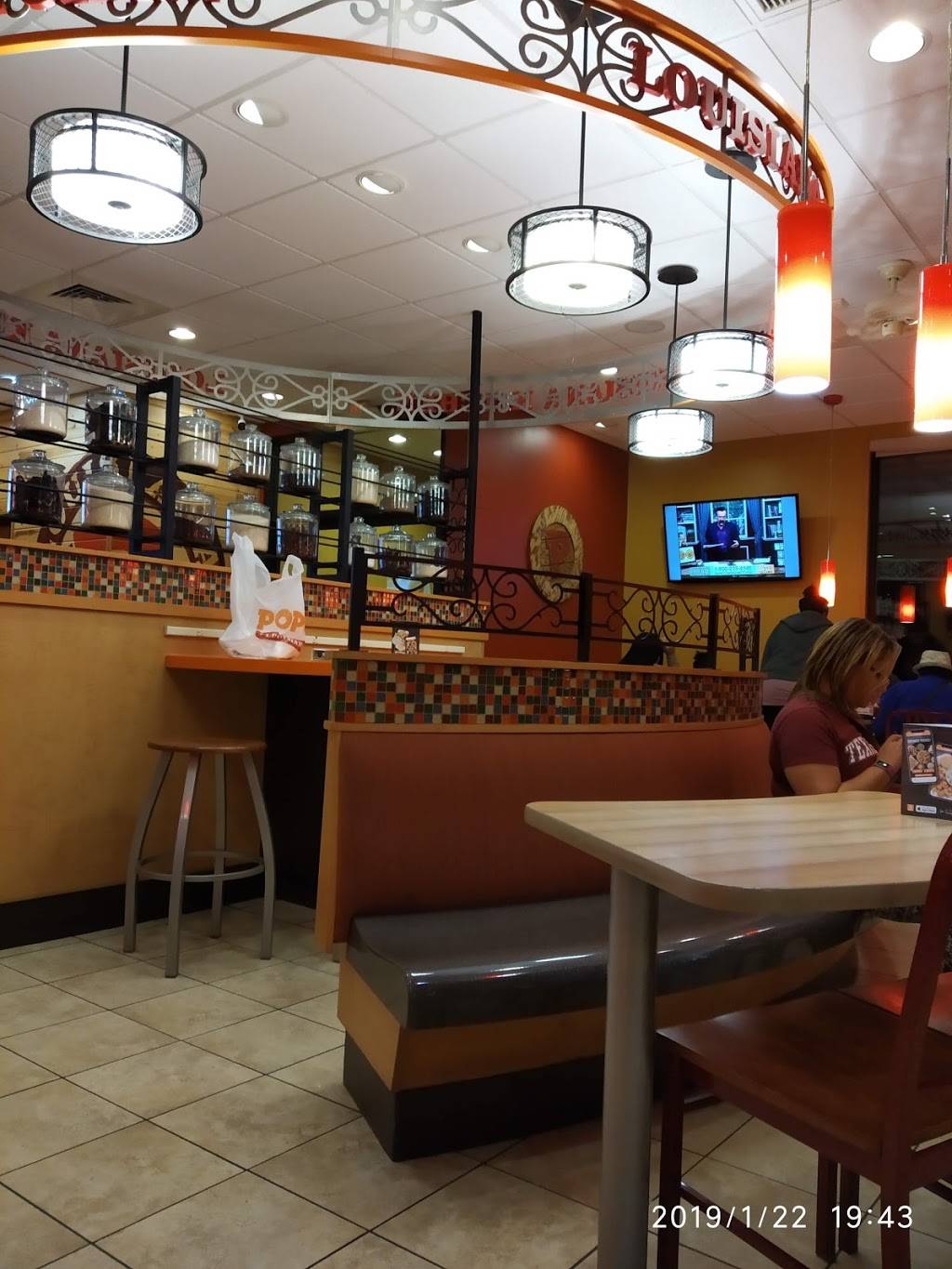 Popeyes Restaurant | restaurant | 3211 Farm to Market 1960 Rd W, Houston, TX 77068, USA | 2815831331 OR +1 281-583-1331