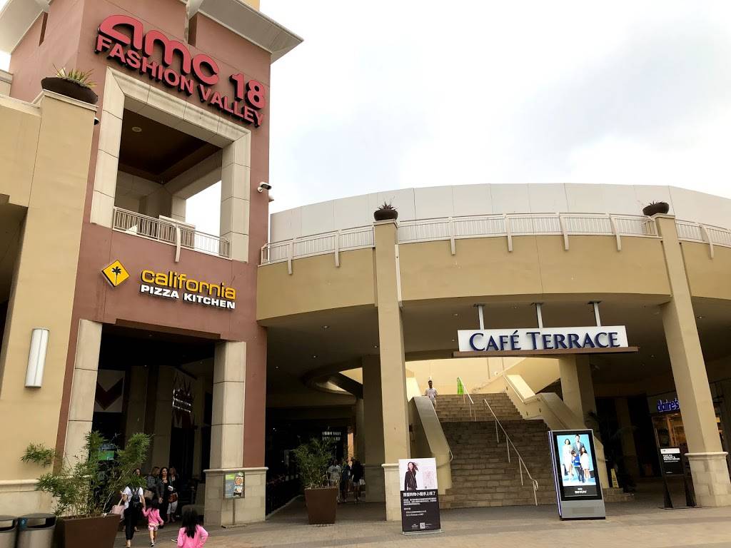 California Pizza Kitchen at Fashion Valley | restaurant | 7007 Friars Rd #901, San Diego, CA 92108, USA | 6192984078 OR +1 619-298-4078