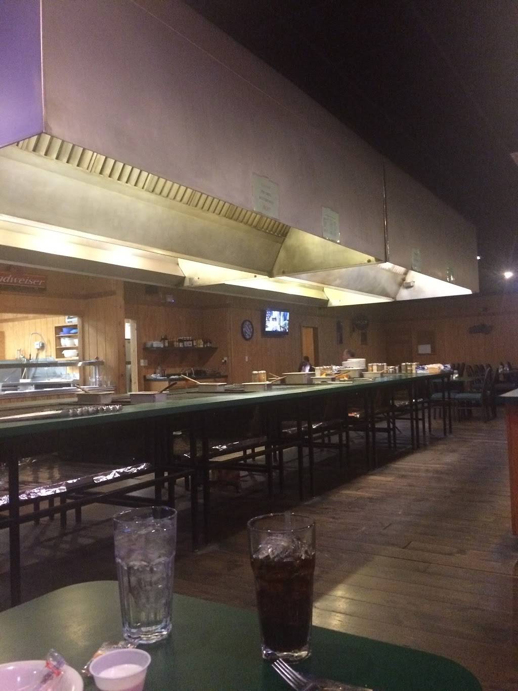 Sams Steakhouse | restaurant | 105 W Trefz Dr, Marshall, IL 62441, USA | 2178268123 OR +1 217-826-8123