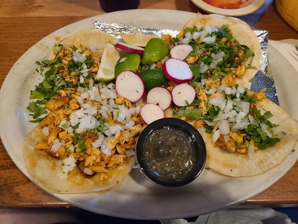 Los 3 Potrillos | restaurant | 2490 Sanders Rd, Conway, AR 72032, USA | 5013271144 OR +1 501-327-1144