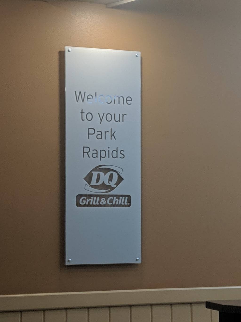 Dairy Queen Grill & Chill | restaurant | 809 1st St E, Park Rapids, MN 56470, USA | 2187325947 OR +1 218-732-5947