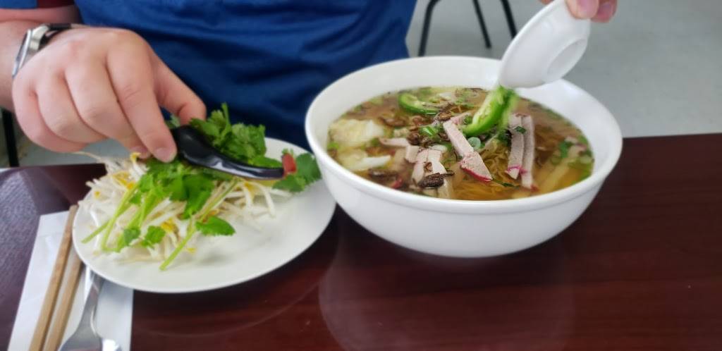 Tan Phat Vietnamese Restaurant | restaurant | 1512 N Academy Blvd Suite A, Colorado Springs, CO 80909, USA | 7192035471 OR +1 719-203-5471