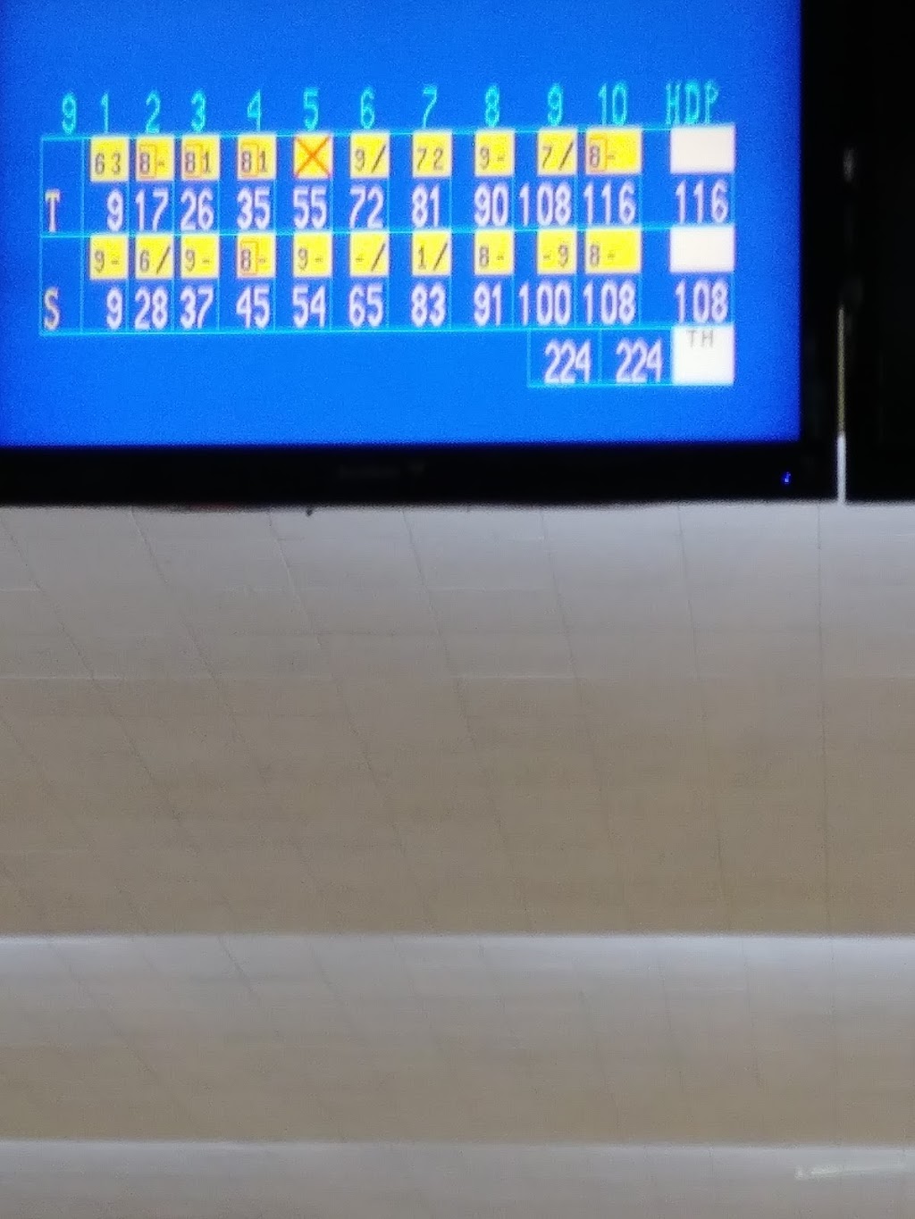 AMF Marlow Heights Lanes | restaurant | 4717 St Barnabas Rd, Temple Hills, MD 20748, USA | 3014232222 OR +1 301-423-2222