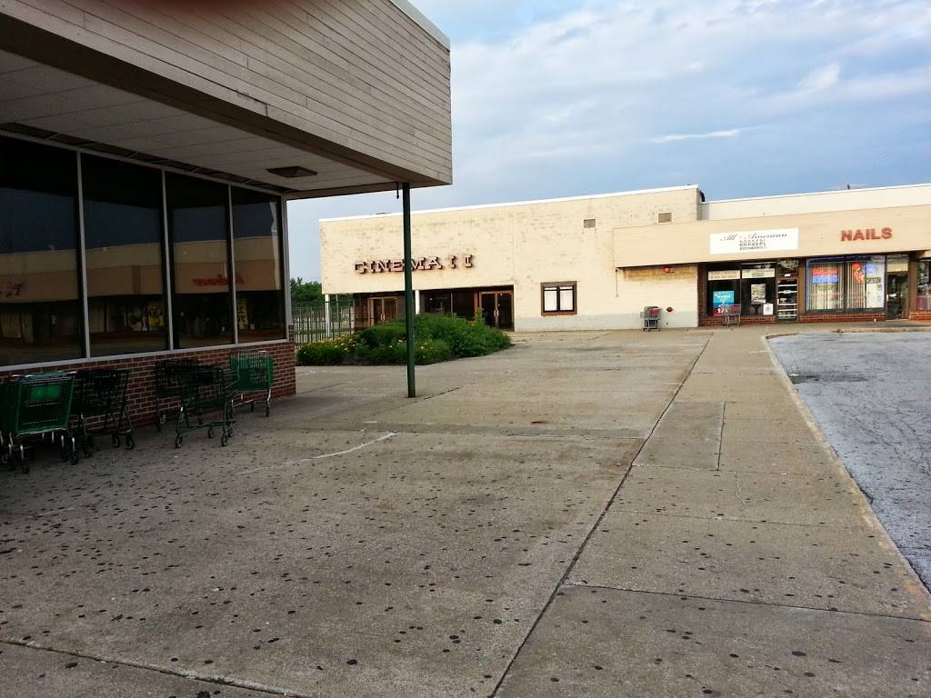 Little Caesars Pizza | meal takeaway | 430 W Ridge Rd, Griffith, IN 46319, USA | 2199720350 OR +1 219-972-0350