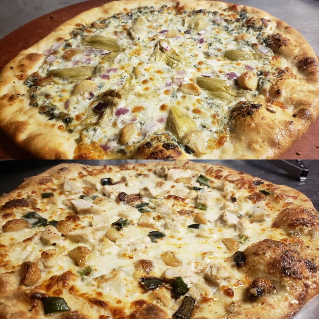 Celestial Pizza | restaurant | 1413 Webberville Rd, Austin, TX 78721, USA | 5127493313 OR +1 512-749-3313