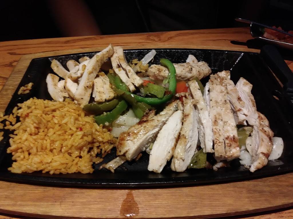 Chilis Grill & Bar | meal takeaway | 5303 Sunrise Blvd, Fair Oaks, CA 95628, USA | 9169620404 OR +1 916-962-0404