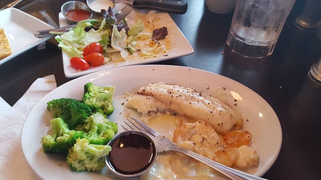 Ruby Tuesday | restaurant | 5530 S Scatterfield Rd, Anderson, IN 46013, USA | 7656432496 OR +1 765-643-2496