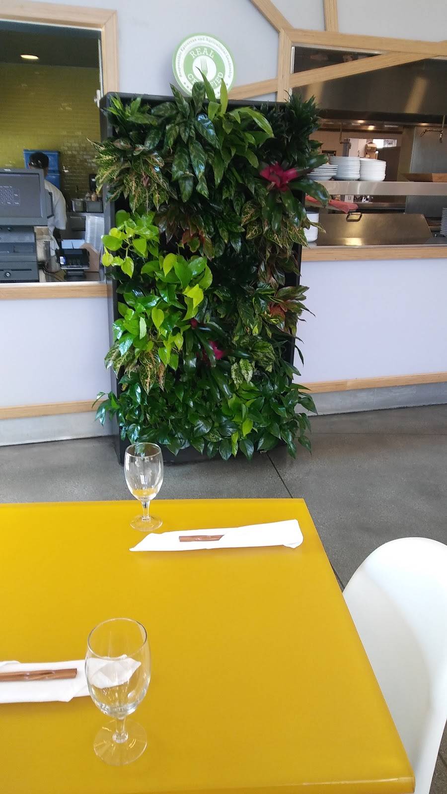 The Bistro at the Strand | restaurant | 9500 Gilman Dr, La Jolla, CA 92093, USA | 8588224275 OR +1 858-822-4275