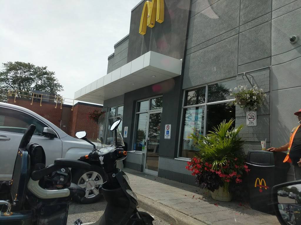 McDonalds | cafe | 151 Sandwich St S, Amherstburg, ON N9V 2V1, Canada | 5197363250 OR +1 519-736-3250