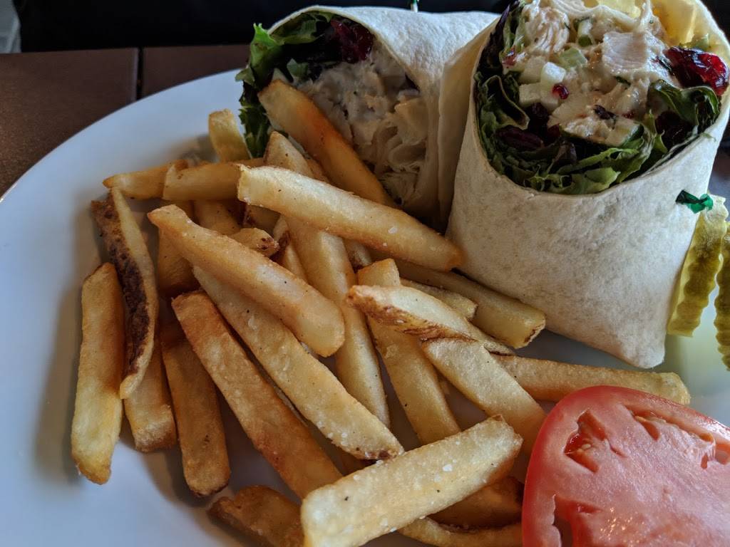 Greenside Grill | restaurant | 1422 Cambridge Rd, Honey Brook, PA 19344, USA | 6102730207 OR +1 610-273-0207