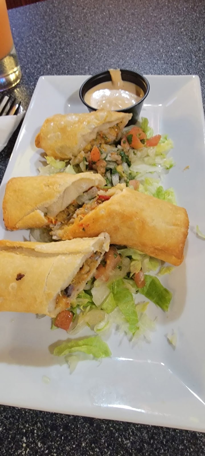 Del Rey taqueria & Bar | restaurant | 211 Worthington St, Springfield, MA 01103, USA | 4132731331 OR +1 413-273-1331