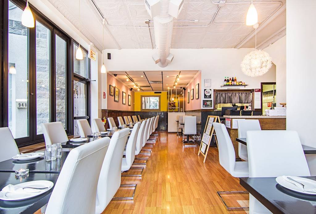 Andys Thai Kitchen | restaurant | 946 W Wellington Ave, Chicago, IL 60657, USA | 7735497821 OR +1 773-549-7821