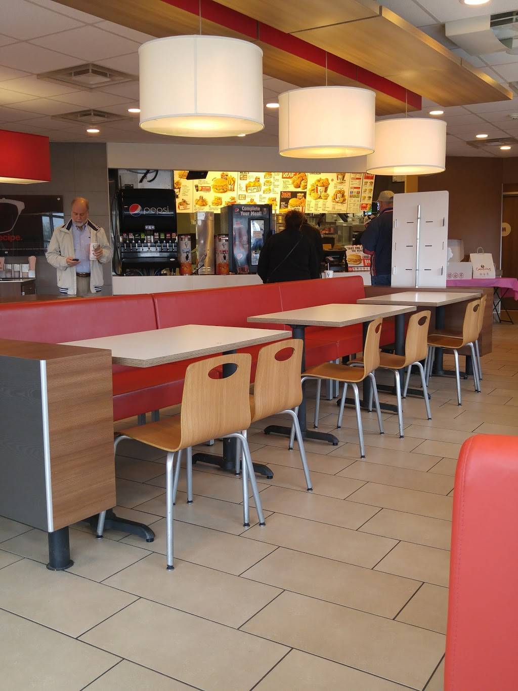 KFC | restaurant | 301 Ashland Rd, Mansfield, OH 44905, USA | 4195263602 OR +1 419-526-3602
