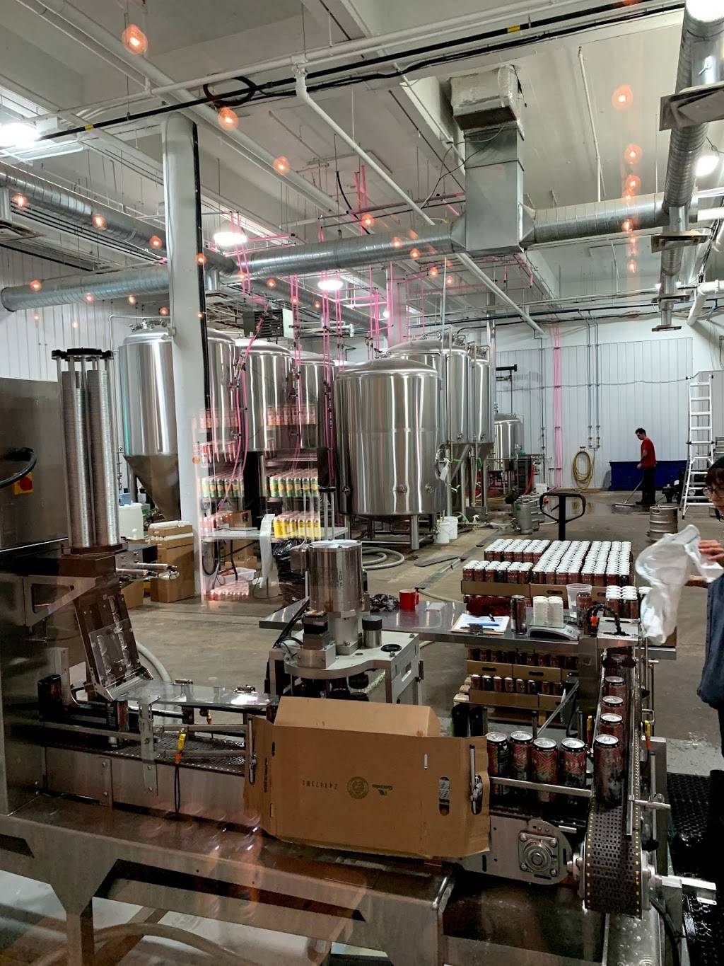 Noctem Artisans Brasseurs - Brasserie St-Malo | restaurant | 1095 Rue Vincent-Massey suite 8, Québec, QC G1N 1N2, Canada | 4187042428 OR +1 418-704-2428