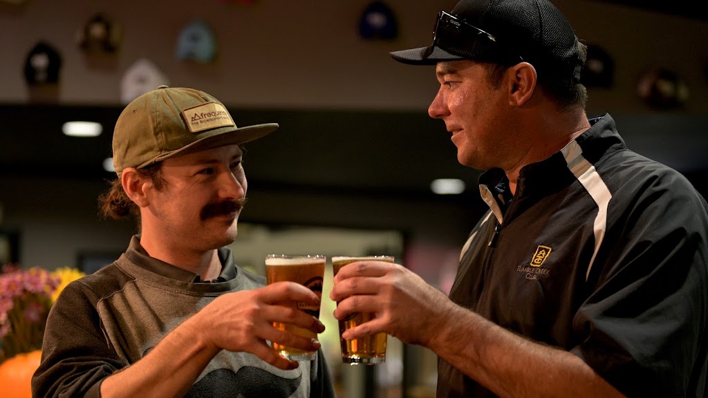 The Pub @ The Club | restaurant | 9101 Icicle Rd, Leavenworth, WA 98826, USA | 5098883372 OR +1 509-888-3372