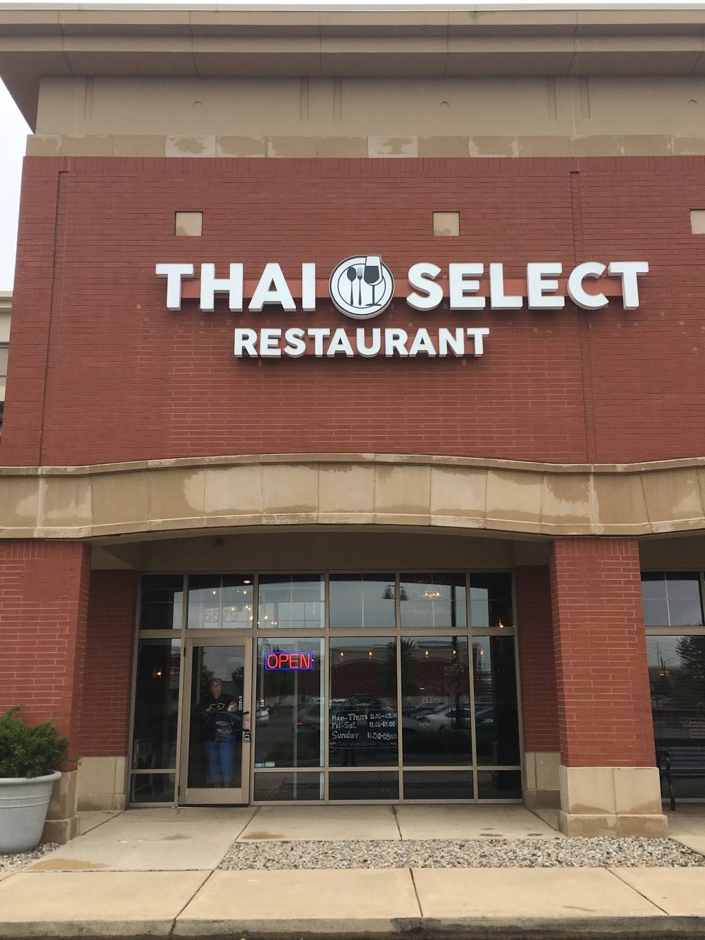Thai Select Restaurant | restaurant | 6579 Whitestown Pkwy, Zionsville, IN 46077, USA | 3177690767 OR +1 317-769-0767
