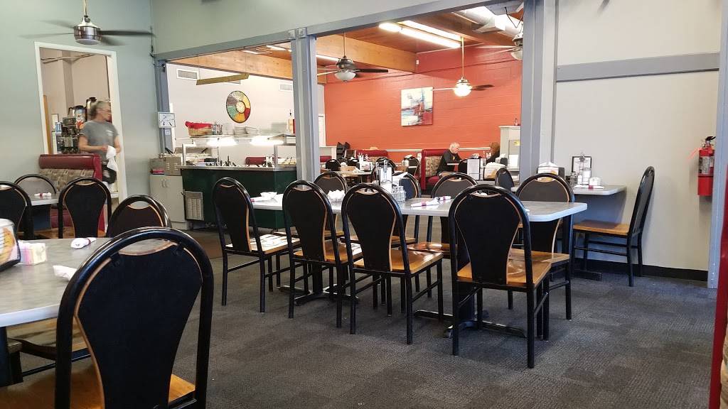 Madison Family Restaurant | restaurant | 1947 Hubbard Rd, Madison, OH 44057, USA | 4404286240 OR +1 440-428-6240