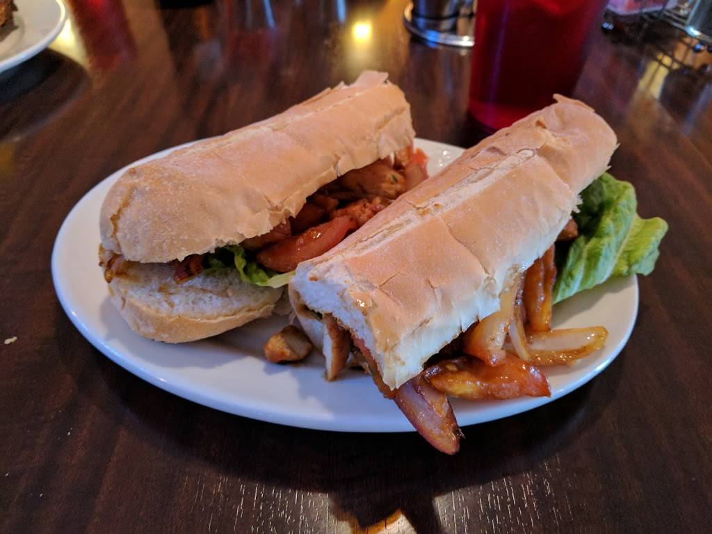 Chicken House | restaurant | 1224 Capitol Trail, Newark, DE 19711, USA | 3027372426 OR +1 302-737-2426