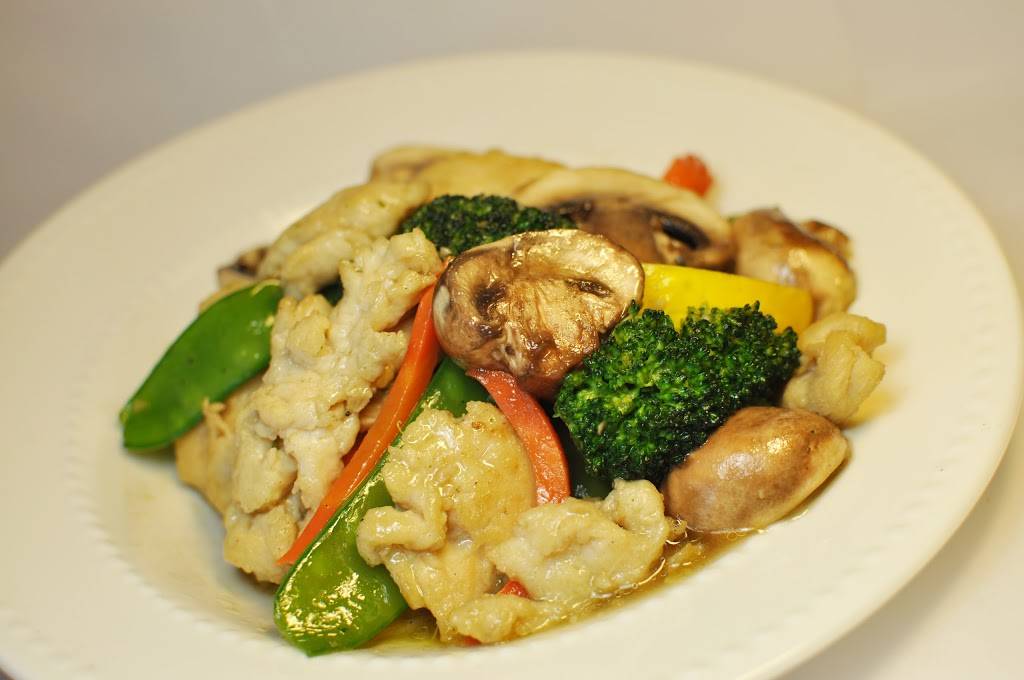 Dragon Lee | restaurant | 1232 W Elizabeth St, Fort Collins, CO 80521, USA | 9702219900 OR +1 970-221-9900