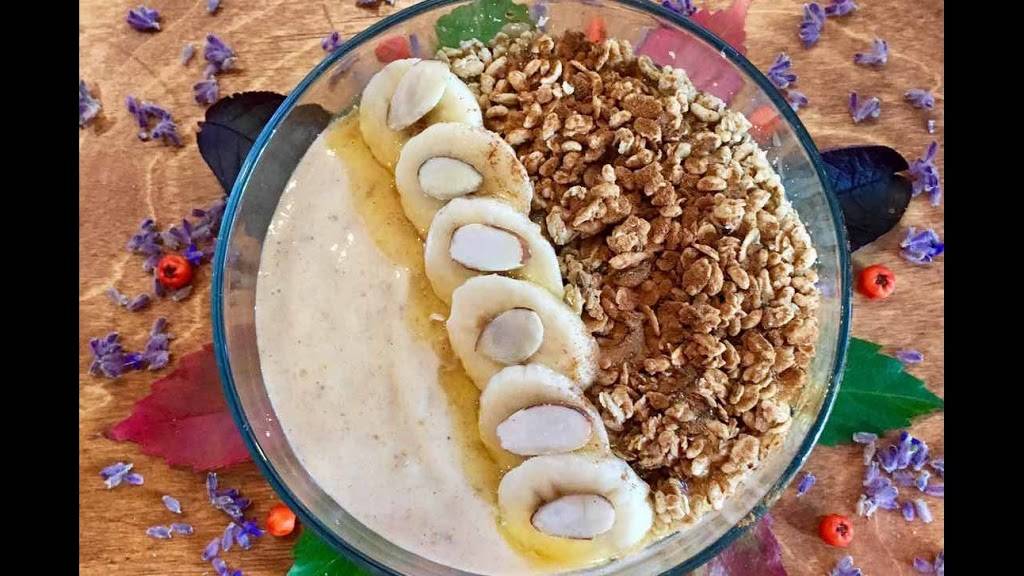 Rush Bowls | restaurant | 1421 N Dunn St, Bloomington, IN 47408, USA | 8122691670 OR +1 812-269-1670