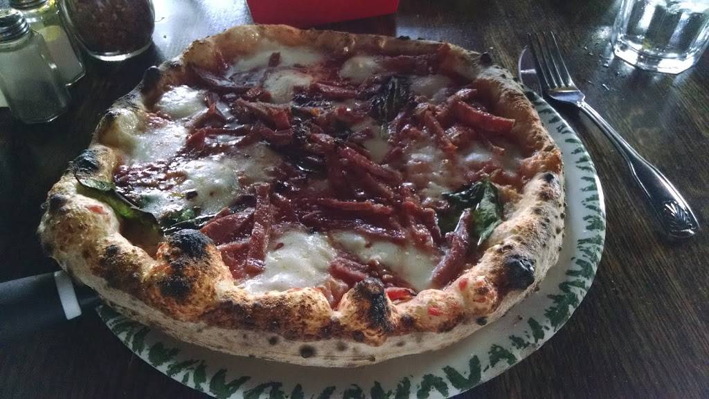 Fiamma Pizza e Vino | restaurant | 4 Elton St, Rochester, NY 14607, USA | 5852704683 OR +1 585-270-4683