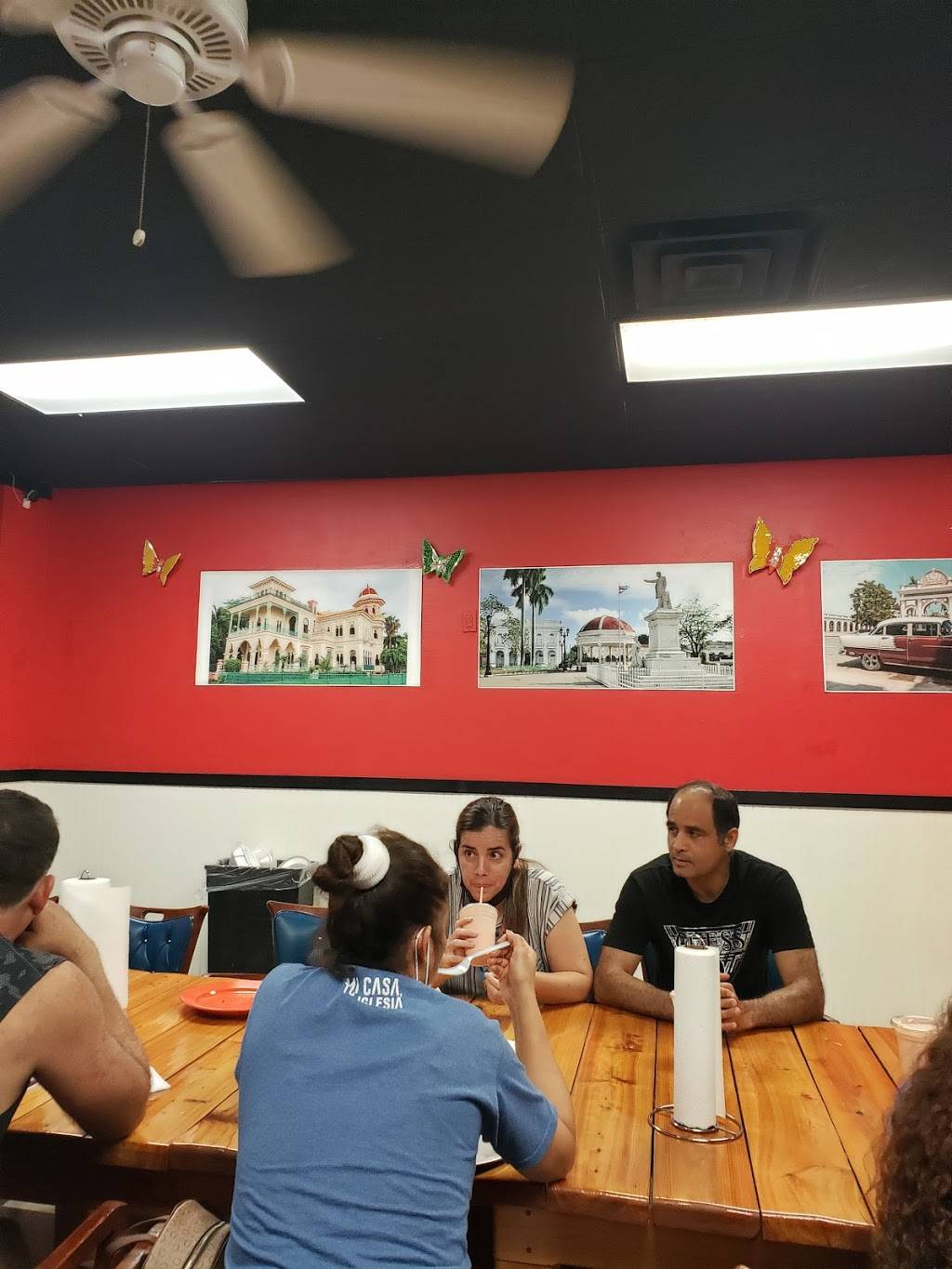 Cienfuegos Pizzería Cubana | restaurant | 6014 Radio Rd, Naples, FL 34104, USA | 2398880960 OR +1 239-888-0960