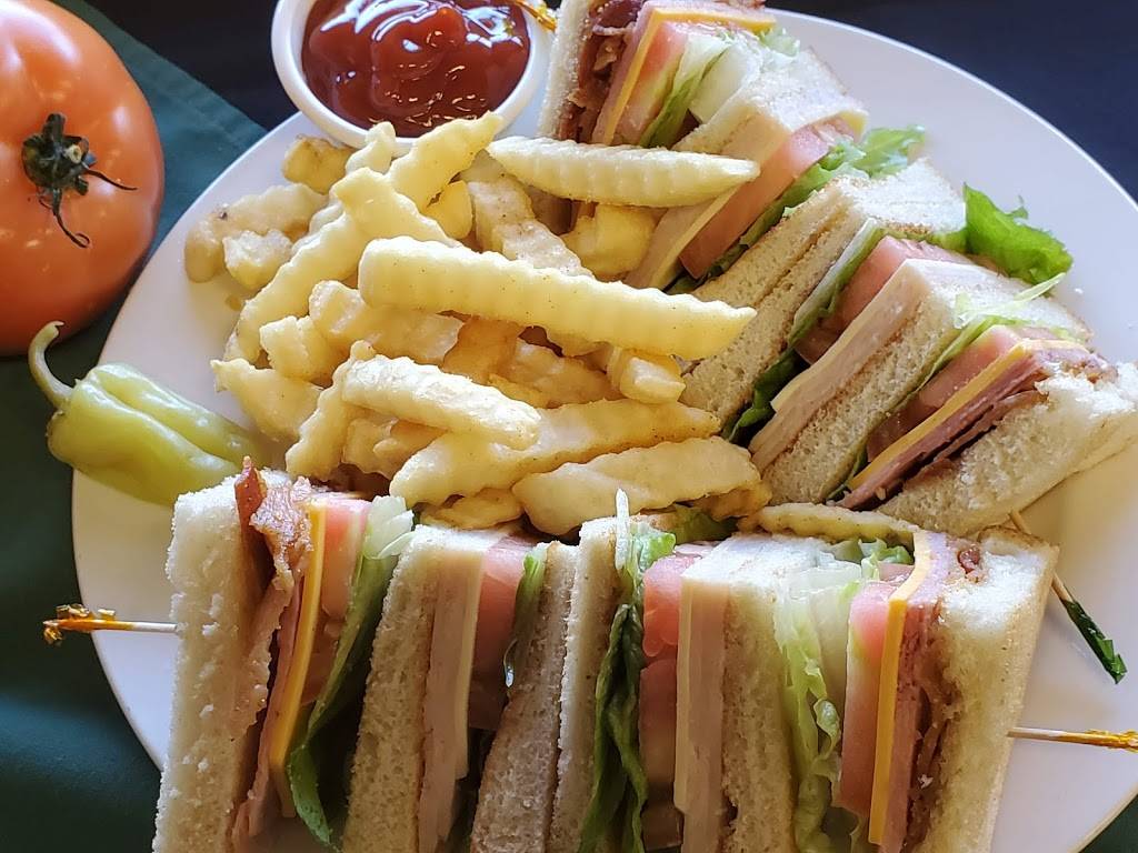 Oak Valley Diner | restaurant | 1888 Golf Club Dr, Beaumont, CA 92223, USA | 9518451922 OR +1 951-845-1922