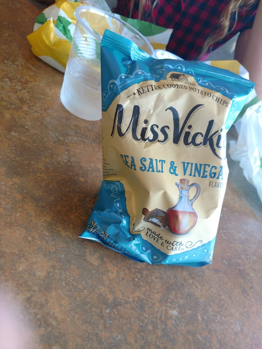 Subway | restaurant | 475 College Blvd, Oceanside, CA 92057, USA | 7609401094 OR +1 760-940-1094