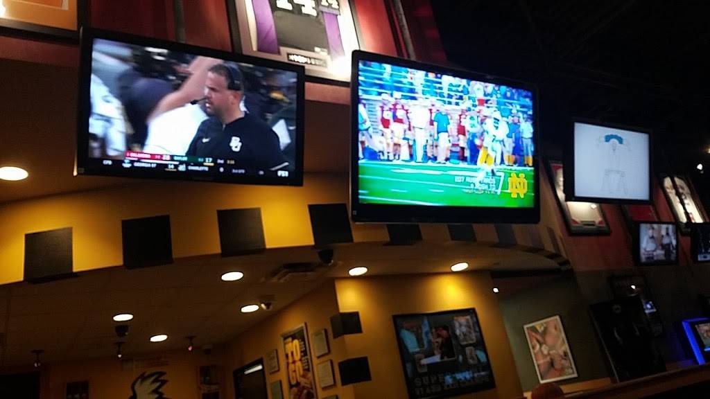 Buffalo Wild Wings | restaurant | 3780 Justin Rd, Highland Village, TX 75077, USA | 9729660800 OR +1 972-966-0800