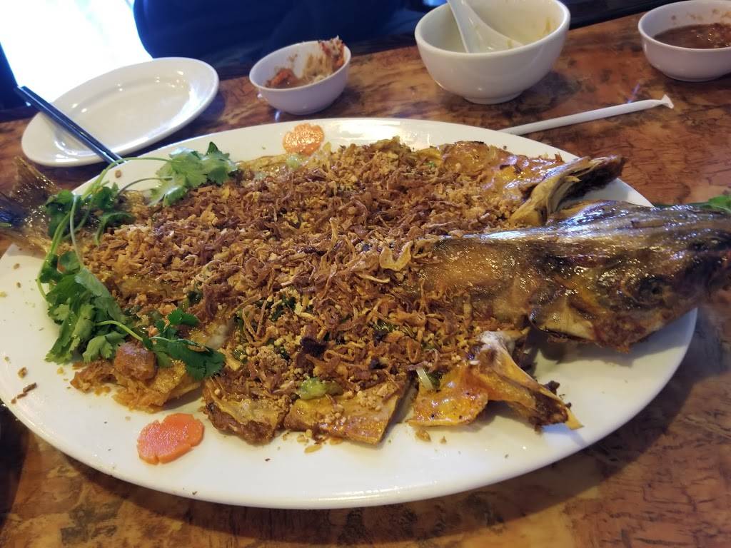 Huong Que HQ Dining | restaurant | 3005 Silver Creek Rd #152, San Jose, CA 95121, USA | 4085320430 OR +1 408-532-0430