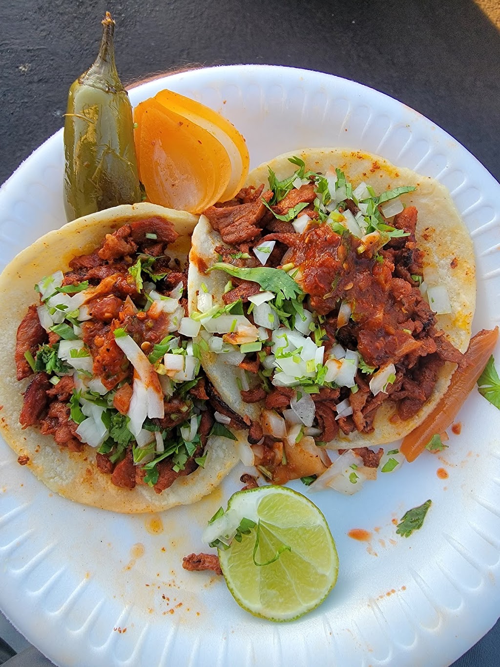 Tacos Los Carnales | restaurant | 11428 Whittier Blvd, Whittier, CA 90601, USA | 5623877975 OR +1 562-387-7975