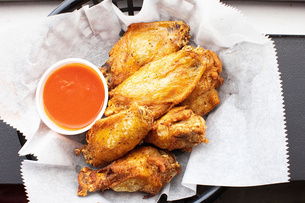 Far Out Pizza | restaurant | 1551 SW 8th St, Miami, FL 33135, USA | 3052005683 OR +1 305-200-5683