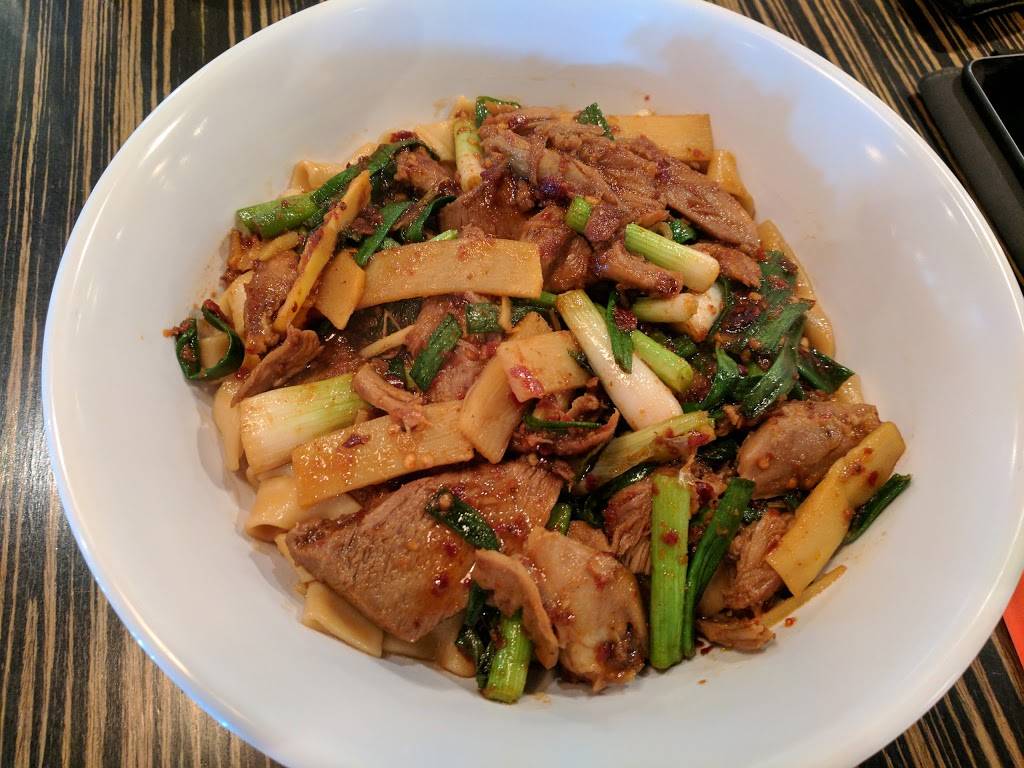 Blue Koi | restaurant | 10581 Mission Rd, Leawood, KS 66206, USA | 9133833330 OR +1 913-383-3330