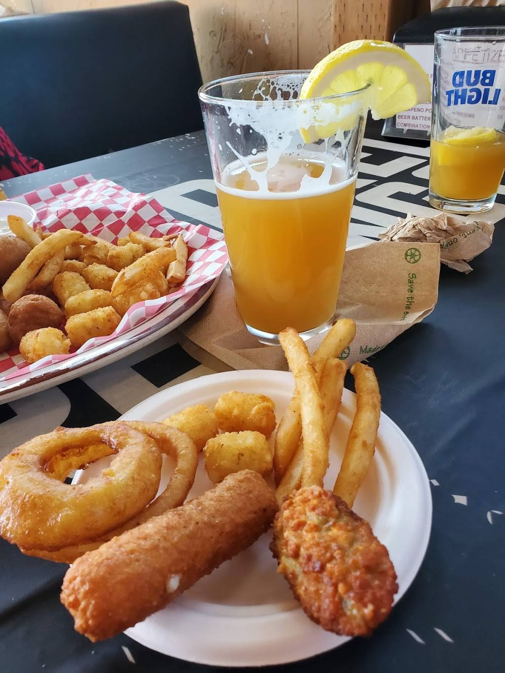 Boones Junction | restaurant | 29720 SW Boones Ferry Rd, Wilsonville, OR 97070, USA | 5035829507 OR +1 503-582-9507