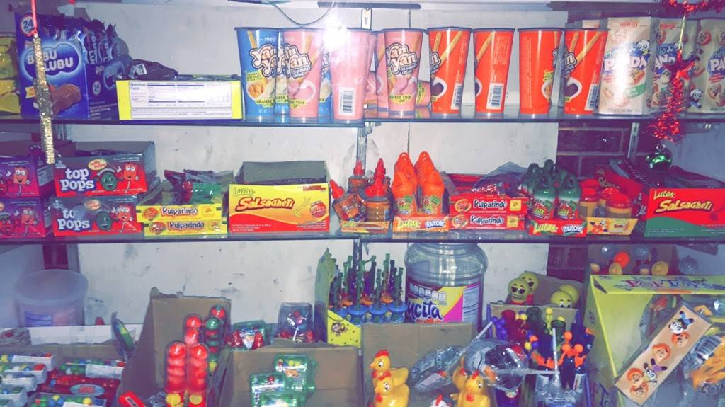 Antojitos Mexicanos | restaurant | 944 N Farnsworth Ave, Aurora, IL 60505, USA | 6308987310 OR +1 630-898-7310