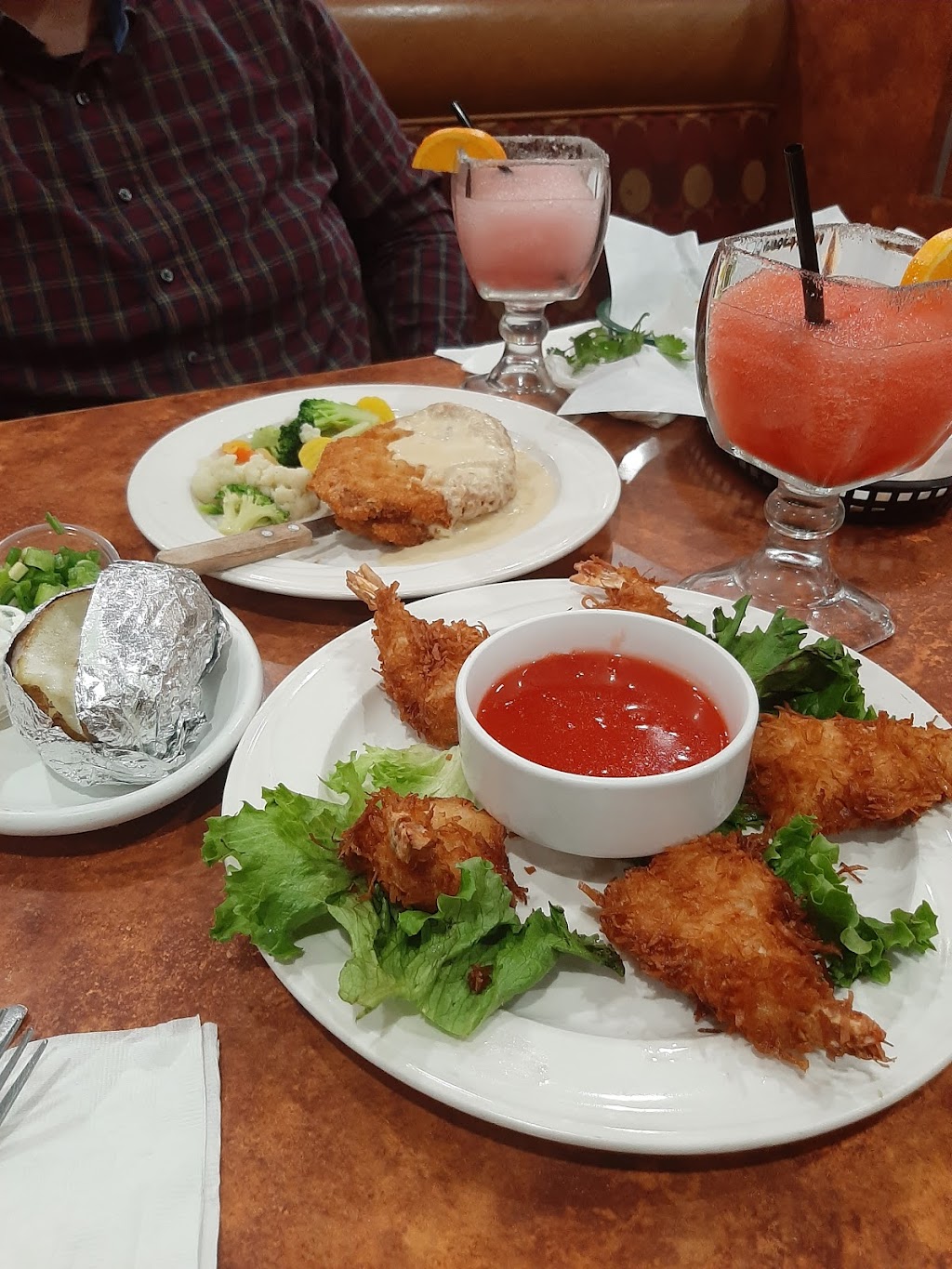 Oriols Restaurant | restaurant | 1595 Mohave Dr, Bullhead City, AZ 86442, USA | 9287584777 OR +1 928-758-4777