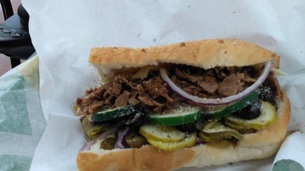 Subway | restaurant | 1601 18th Street, Silvis, IL 61282, USA | 3097960996 OR +1 309-796-0996