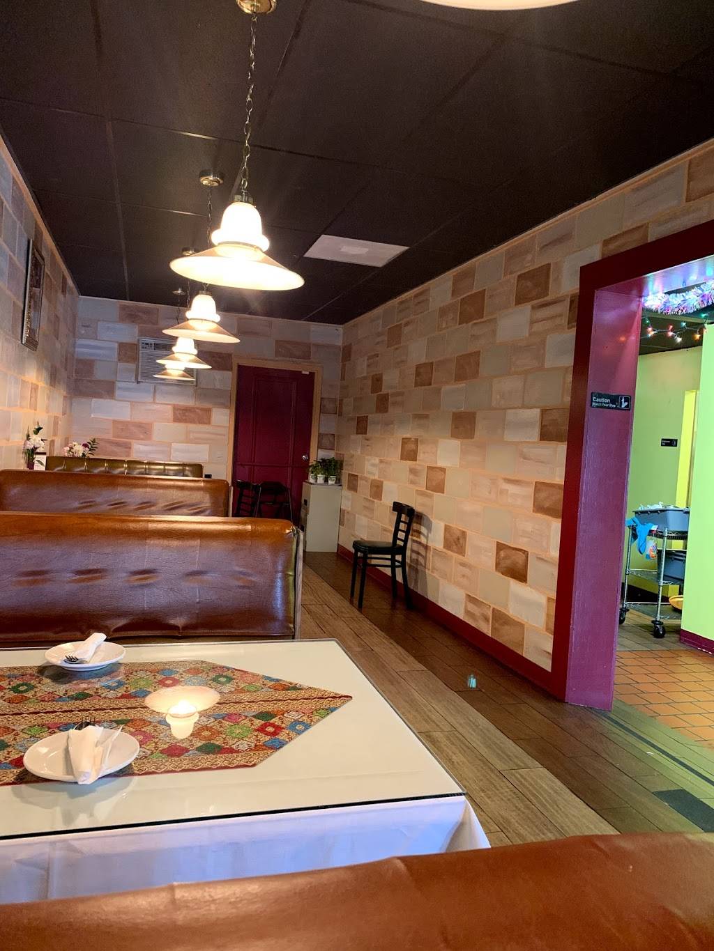 Savanh Of Laos | restaurant | 5667 Seminole Blvd, Seminole, FL 33772, USA | 7279148034 OR +1 727-914-8034