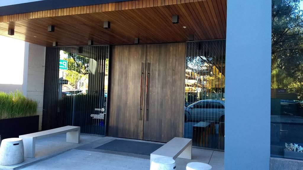 Bird Dog | restaurant | 420 Ramona St, Palo Alto, CA 94301, USA | 6506568180 OR +1 650-656-8180