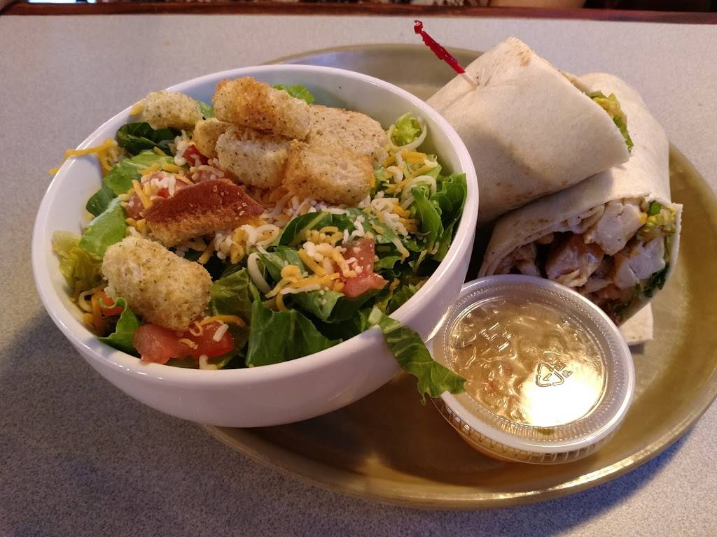 Nautical Bar and Grill | restaurant | 95 W Broadway St, Arnolds Park, IA 51331, USA | 7123327879 OR +1 712-332-7879