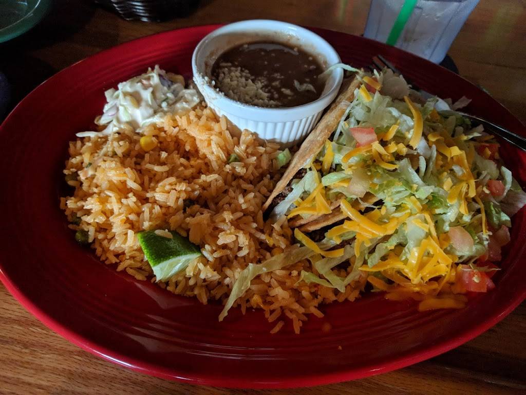 Ocho Cafe | restaurant | 765 Bridge St, Weymouth, MA 02191, USA | 7818033943 OR +1 781-803-3943